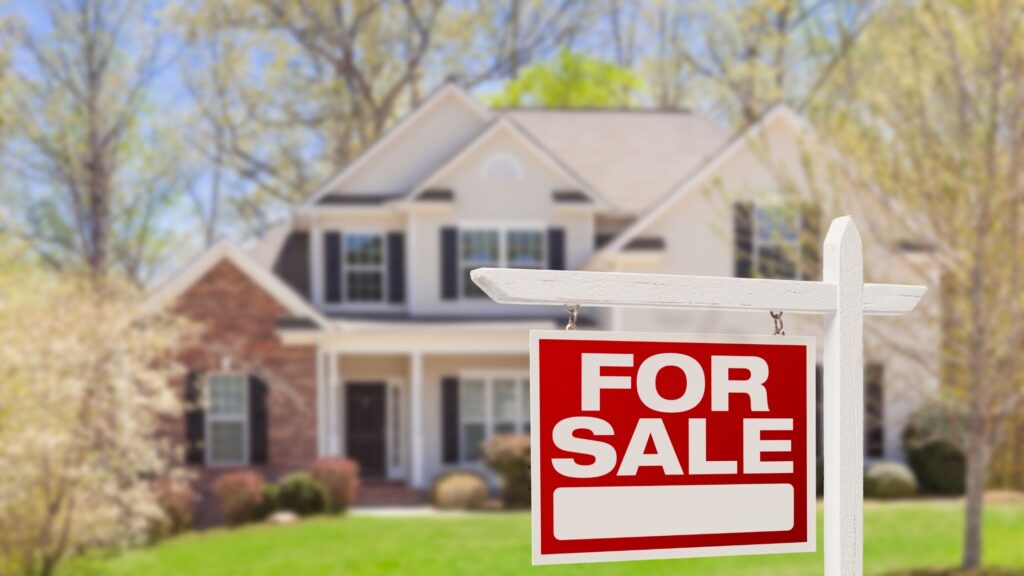 What You Need to Know About Selling a Home in a Seller’s Market