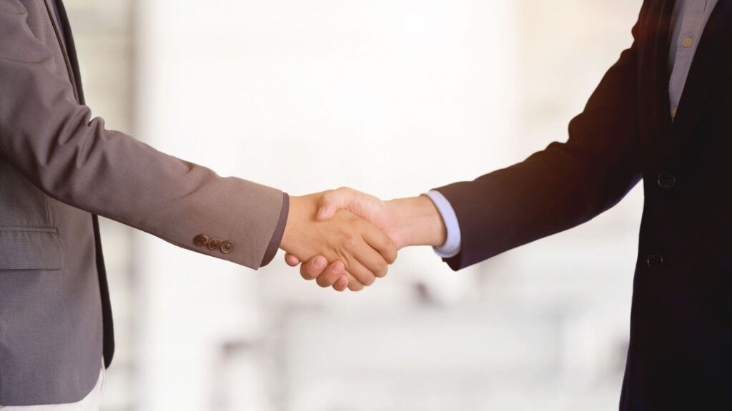 Should I Use A Real Estate Agent To Sell My Land?
